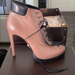 Alaia boots